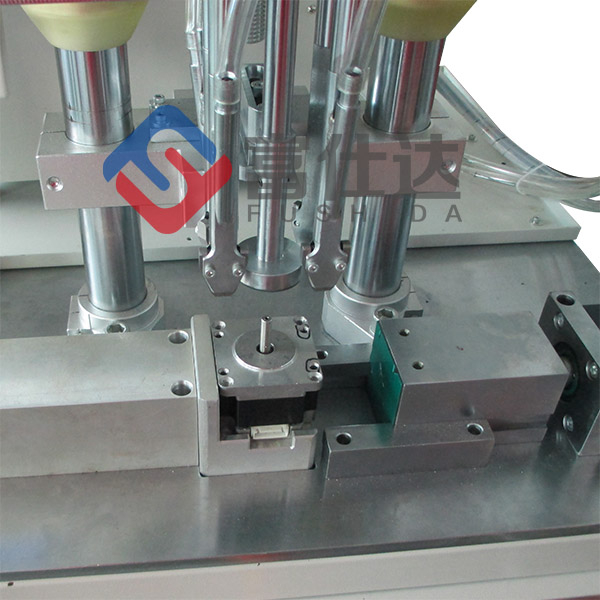 步進(jìn)電機(jī)用4軸自動鎖螺絲機(jī)